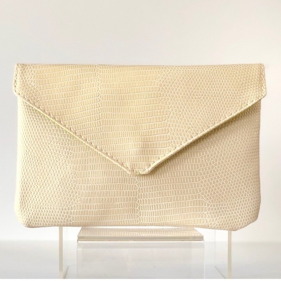 Ipsy Glam Makeup Bag | Textured Reptile - Picture 4 of 5